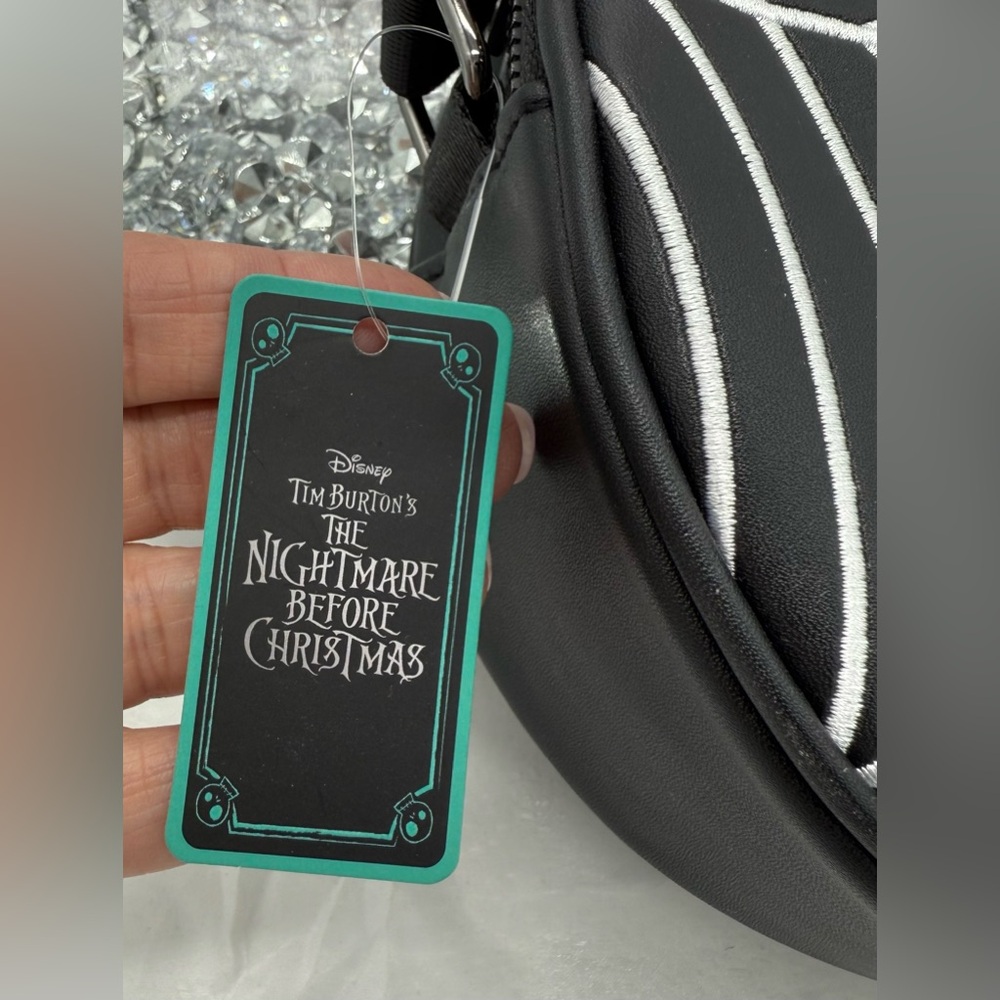 Disney The Nightmare Before Christmas Jack Face With Spider Web Crossbody Bag - Picture 4 of 6